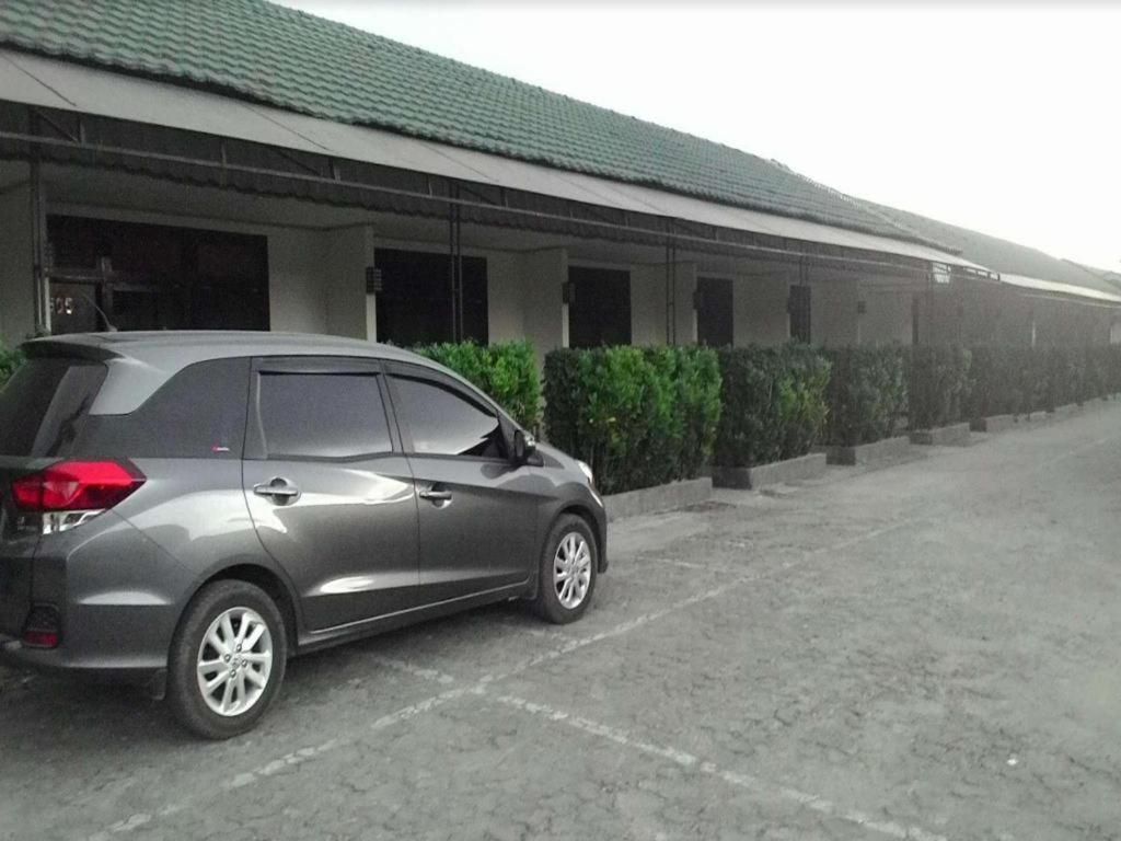 Serayu Hotel Timika Exterior foto